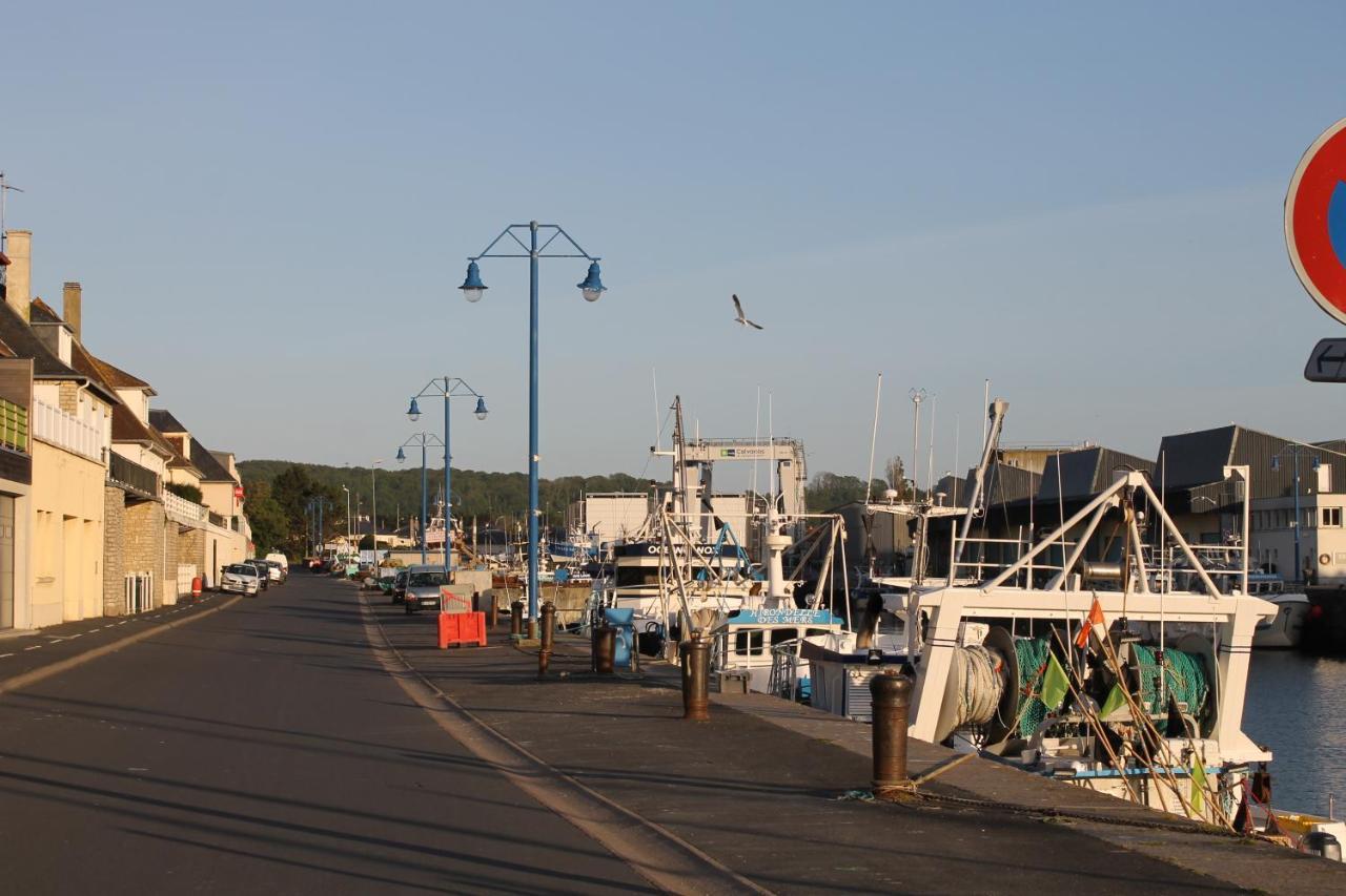 La Goulette Du Vary Commes Exterior photo